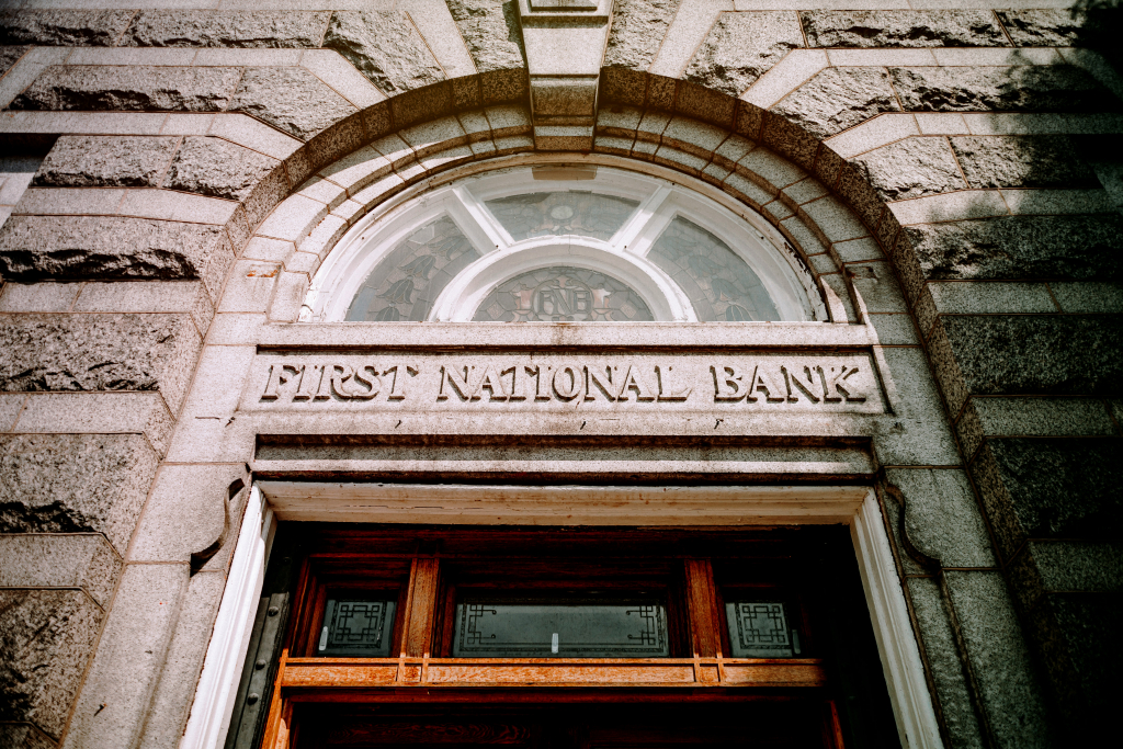 Best Mutual Funds for Beginners: Fees, Pros, and Cons