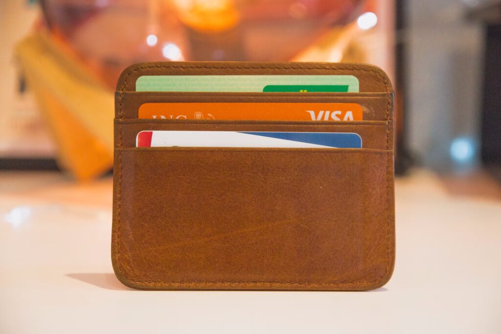 How To Be A Credit Card Deadbeat And Beat The Banks